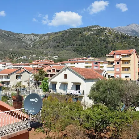 Dubrava 3* Budva