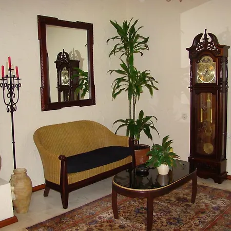 Dubrava Hotel